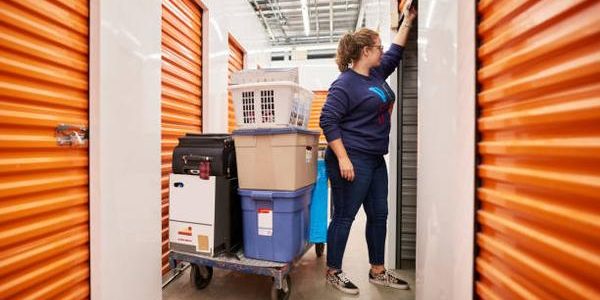 How to Safely Store Valuable Items in Your Storage Unit